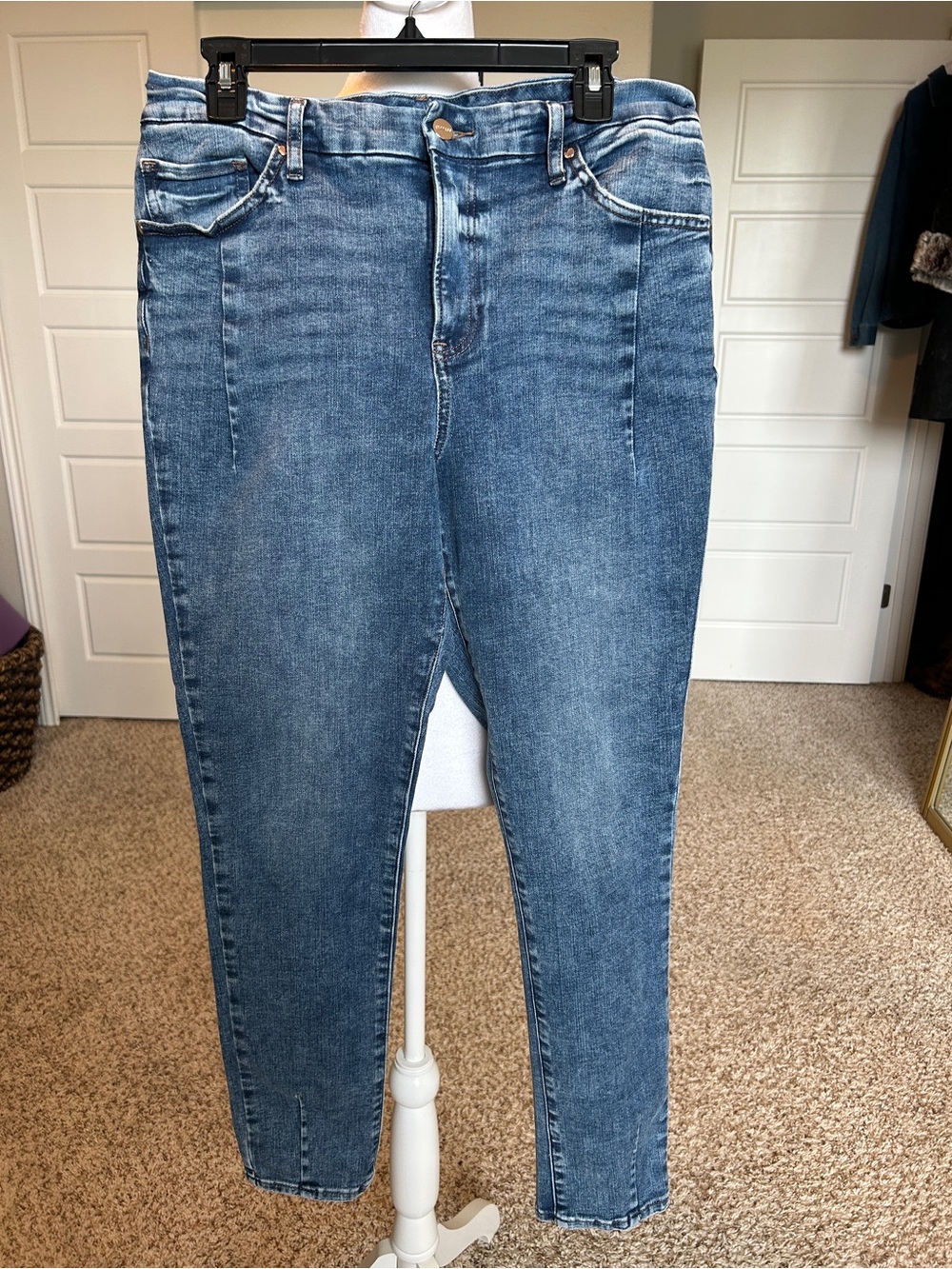 EXPRESS Skinny High-Rise Ultra Hyper Stretch Blue Jeans Women’s Size Large